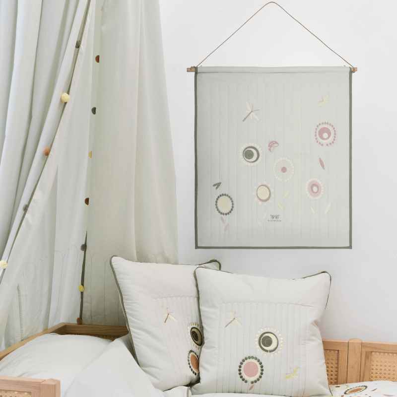 Seasonal Shade Organic Cotton Wall Hanger