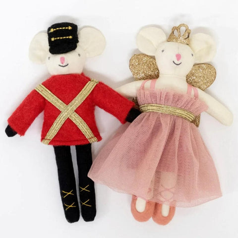 Theater Suitcase & Ballet Dancer Dolls