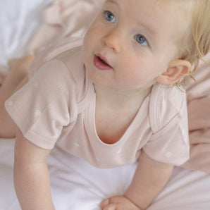 Basic Onesie SS Seashell Pink - Bimbo Concept