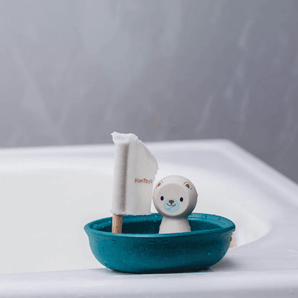 Sailing Boat - Polar Bear - Bimbo Concept