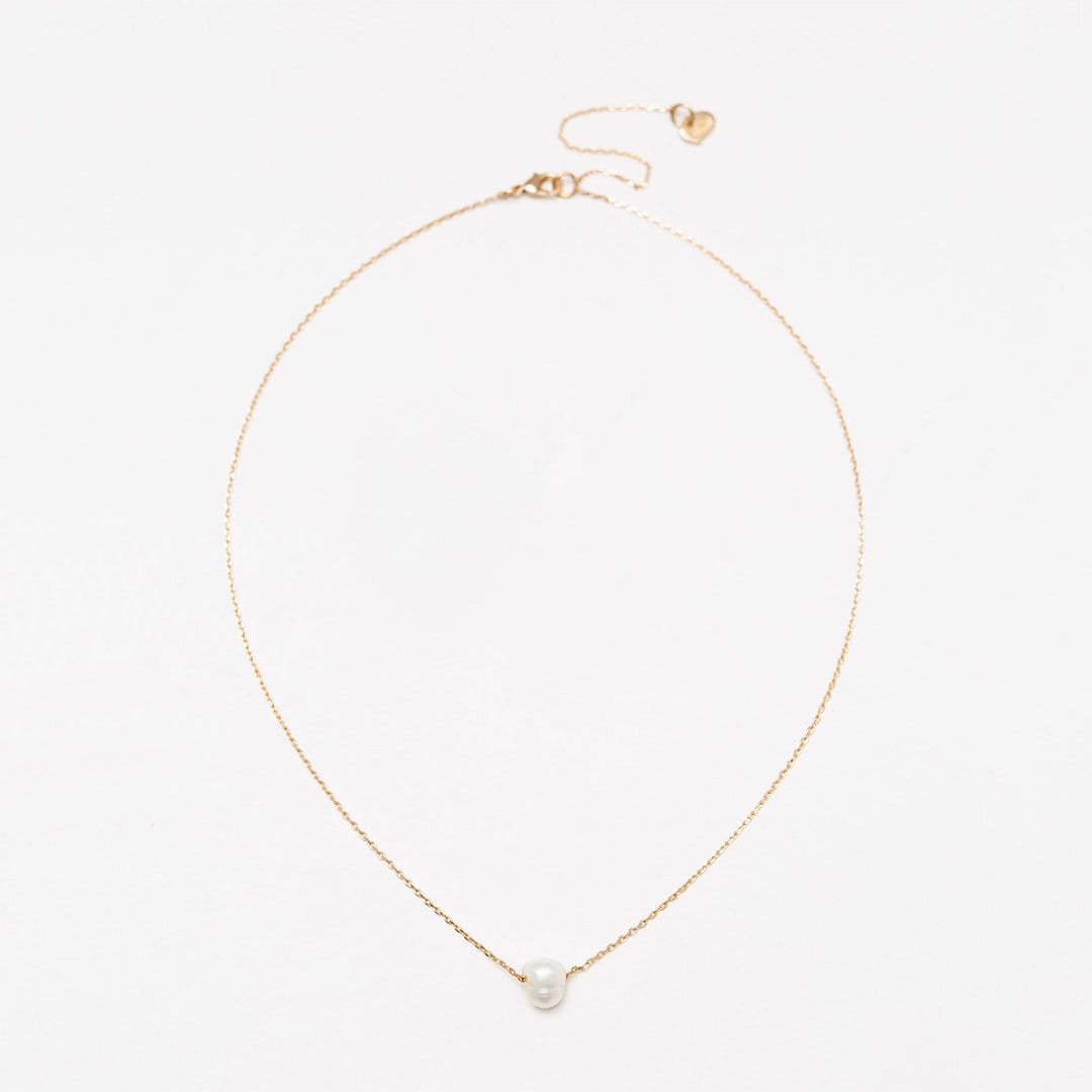 Delicate Pearl Necklace - Gold