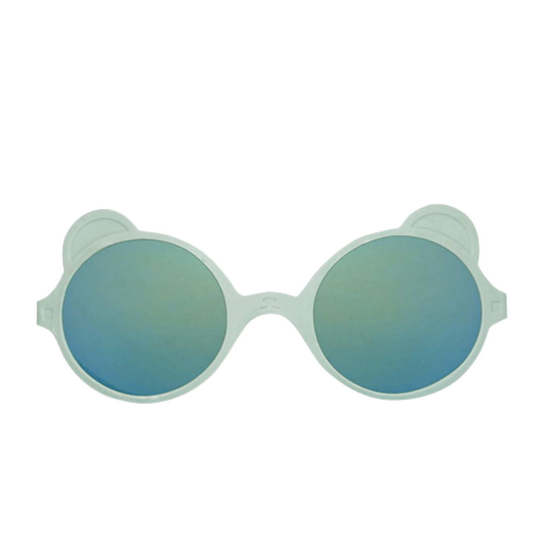 Almond Green