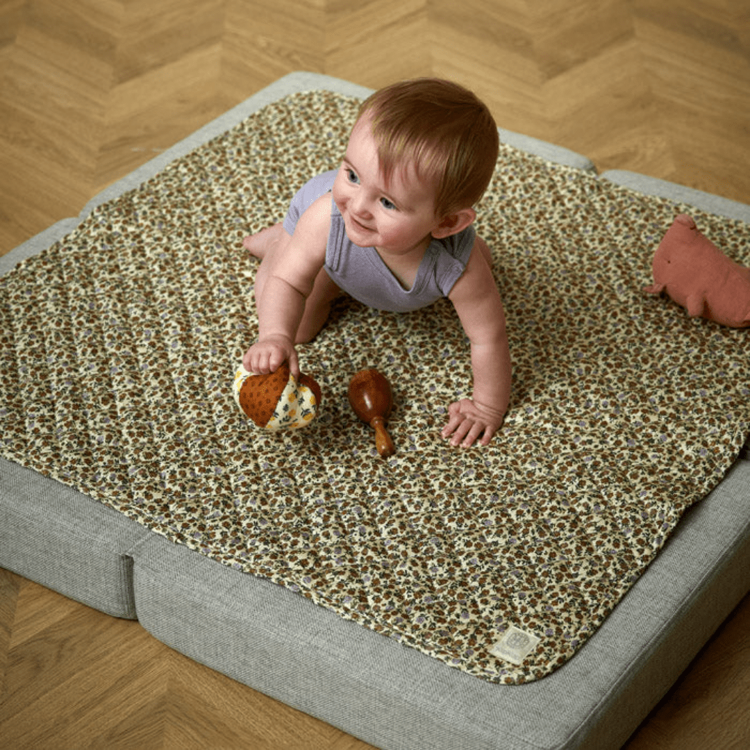 Beige w. Sand Buttons