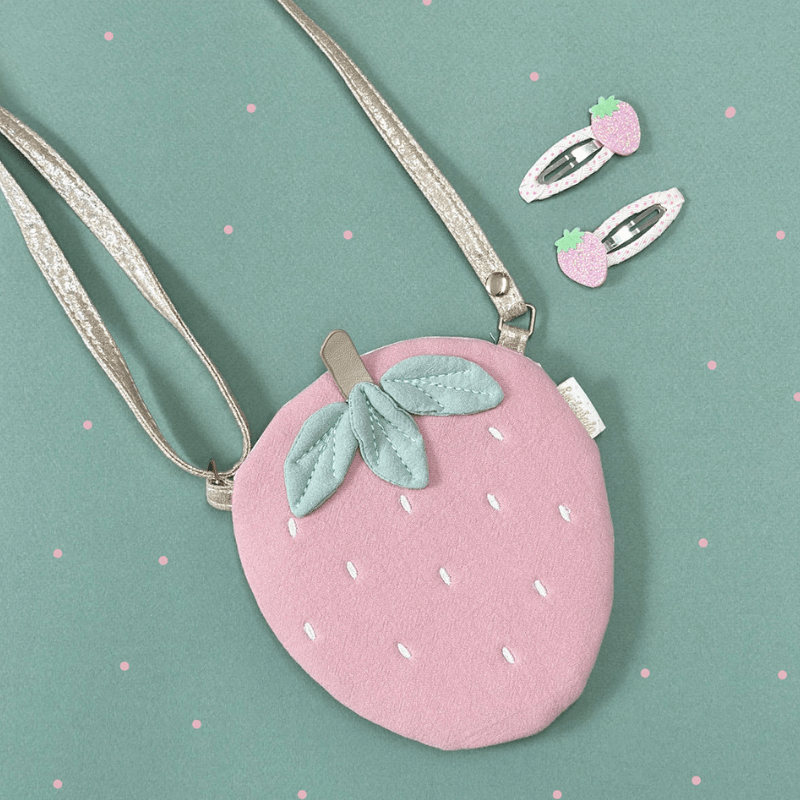 Strawberry Clips