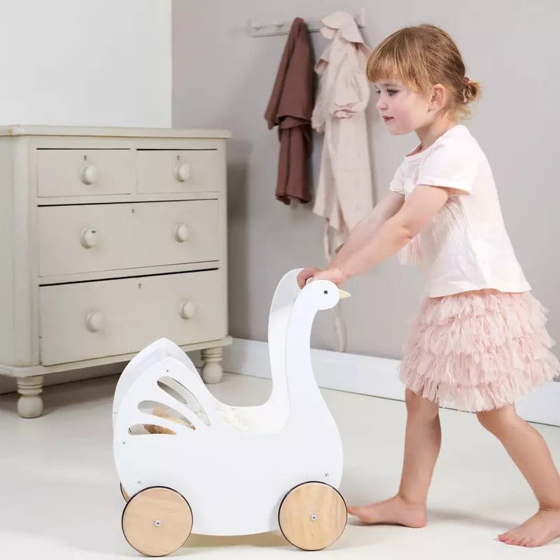 Sweet Swan Pram