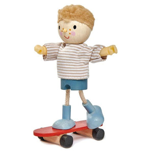 Edward and his Skateboard - Bimbo Concept