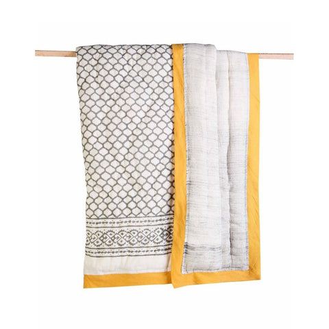 KING SIZE QUILT