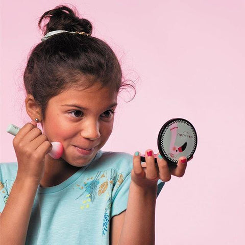 Cheek Brush