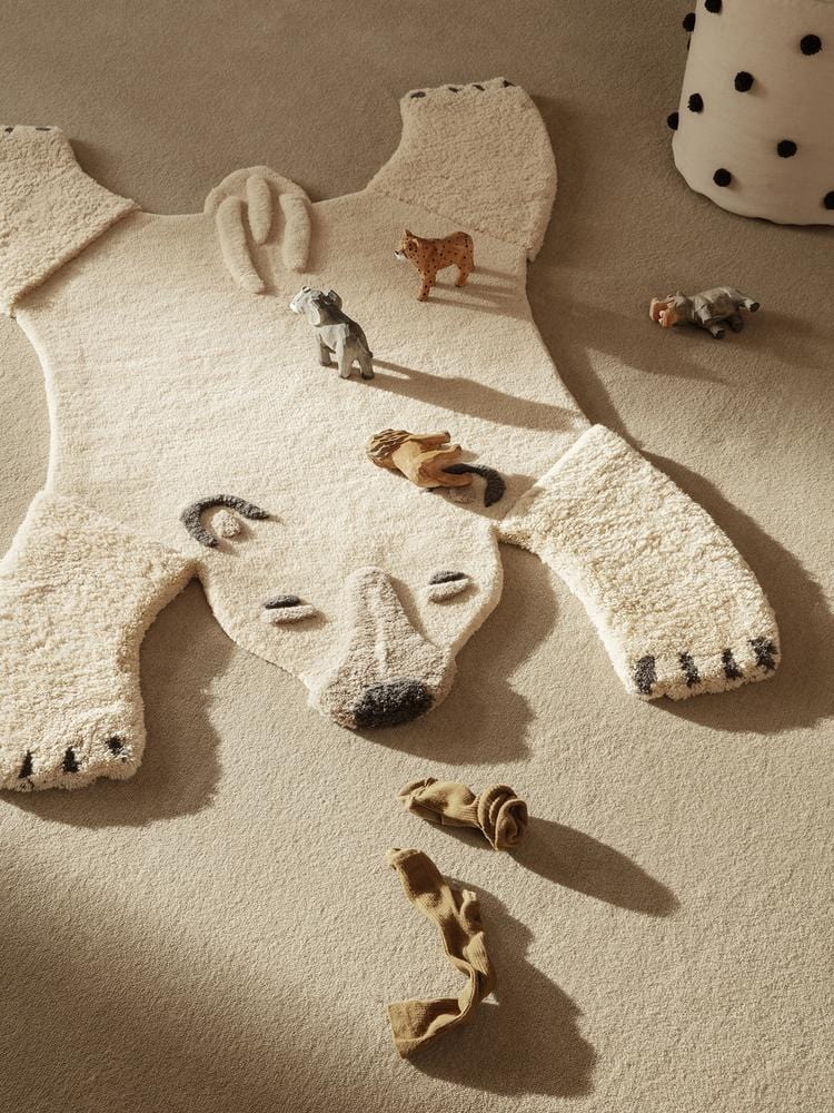 Animal Tufted Rug - Polar Bear