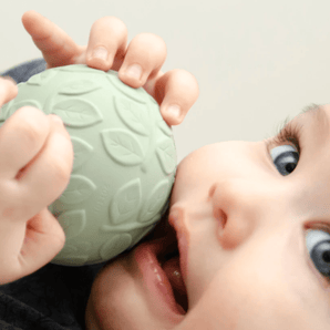 Sensory Ball Set Leaf Green - Bimbo Concept