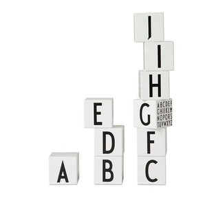 Wooden cubes A - Z - Bimbo Concept